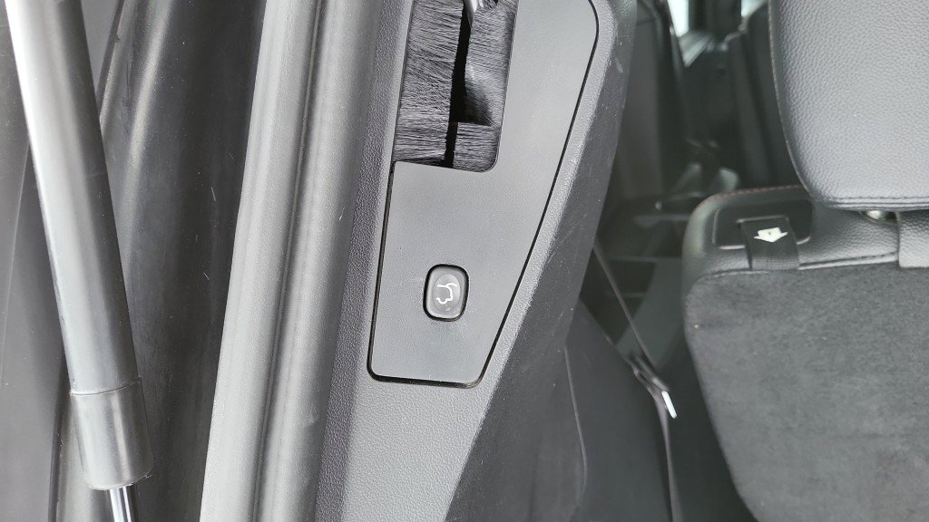 Used 2019 Dodge Grand Caravan GT image 12