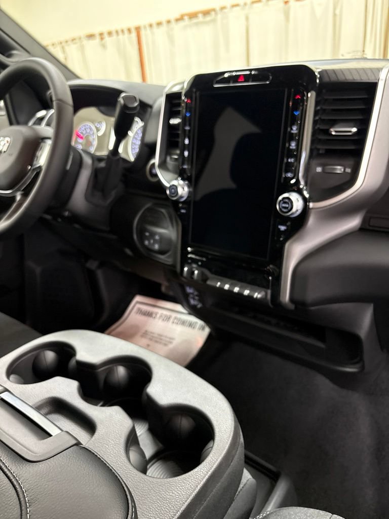 New 2026 RAM 2500 Big Horn AWD/4WD image 26