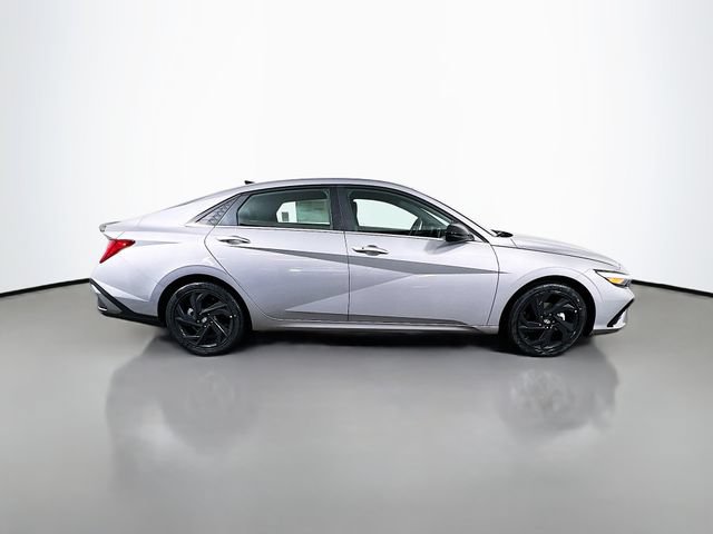 Used 2026 Hyundai Elantra SEL Sport Premium FWD image 9