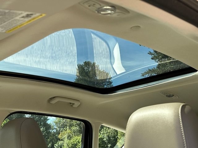 Used 2013 Ford C-MAX SEL FWD image 25