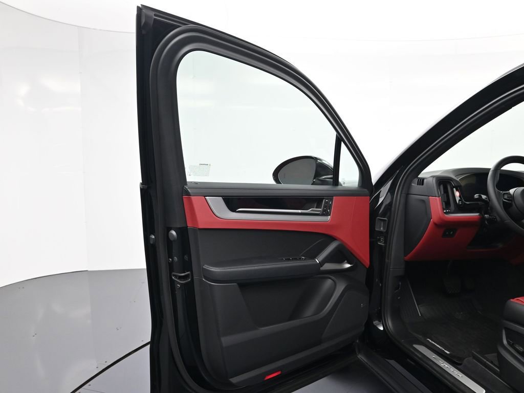 New 2026 Porsche Cayenne E-Hybrid image 16