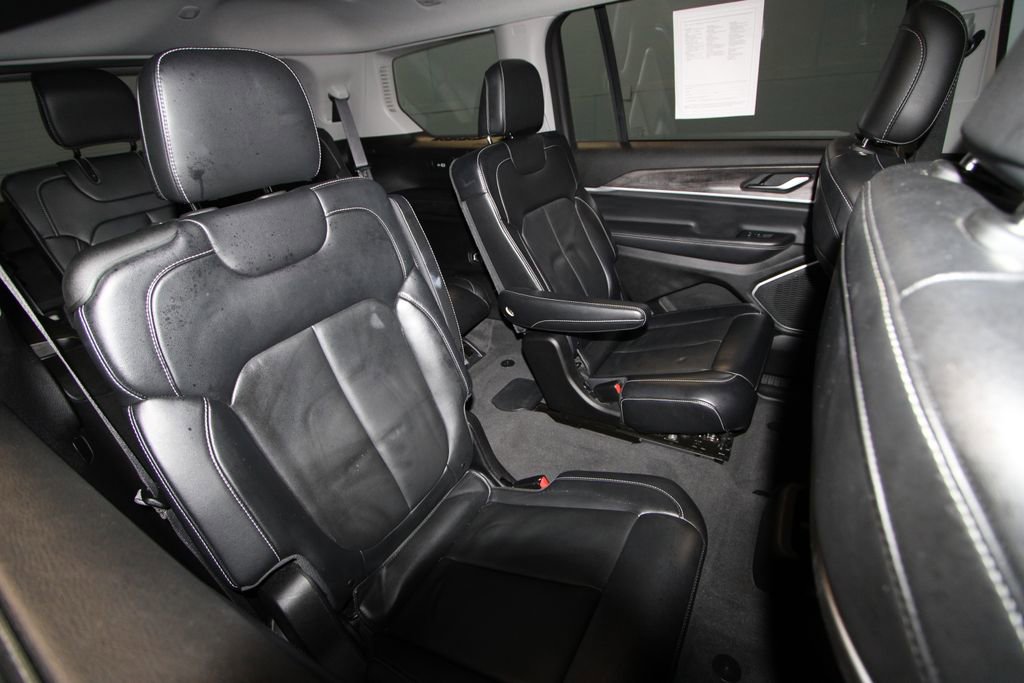 Used 2021 Jeep Grand Cherokee L Limited image 27