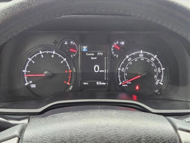 Used 2022 Toyota 4Runner SR5 Premium w/ Moonroof Package RWD image 11