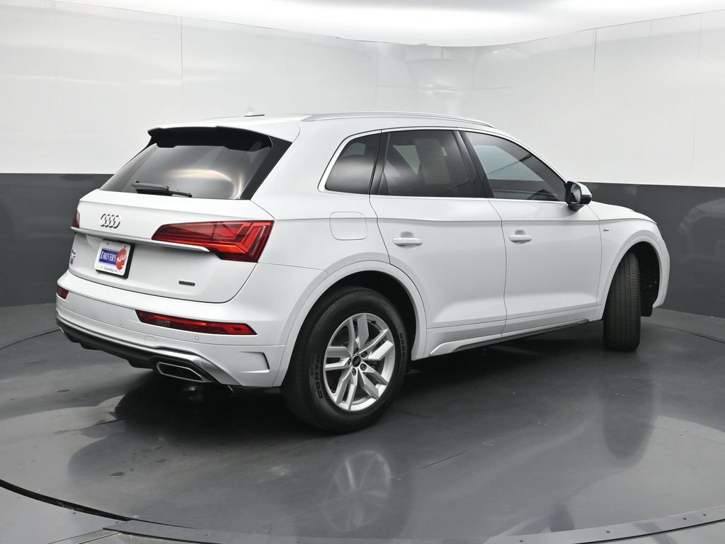 Used 2023 Audi Q5 2.0T Premium w/ Convenience Package AWD/4WD image 25