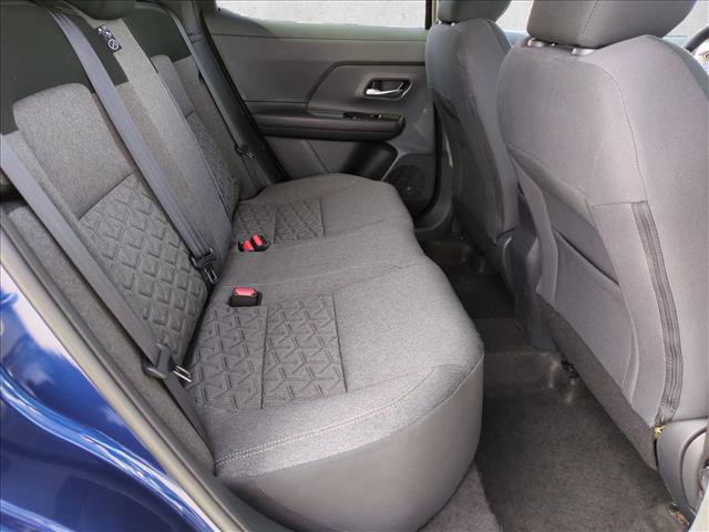 Used 2025 Nissan Kicks SV image 15