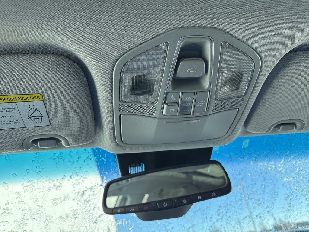 Used 2017 Hyundai Santa Fe SE w/ SE Ultimate Tech Package 03 image 24