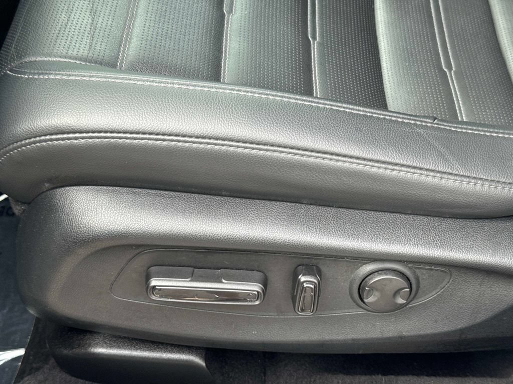 Certified 2023 Honda CR-V EX-L image 30