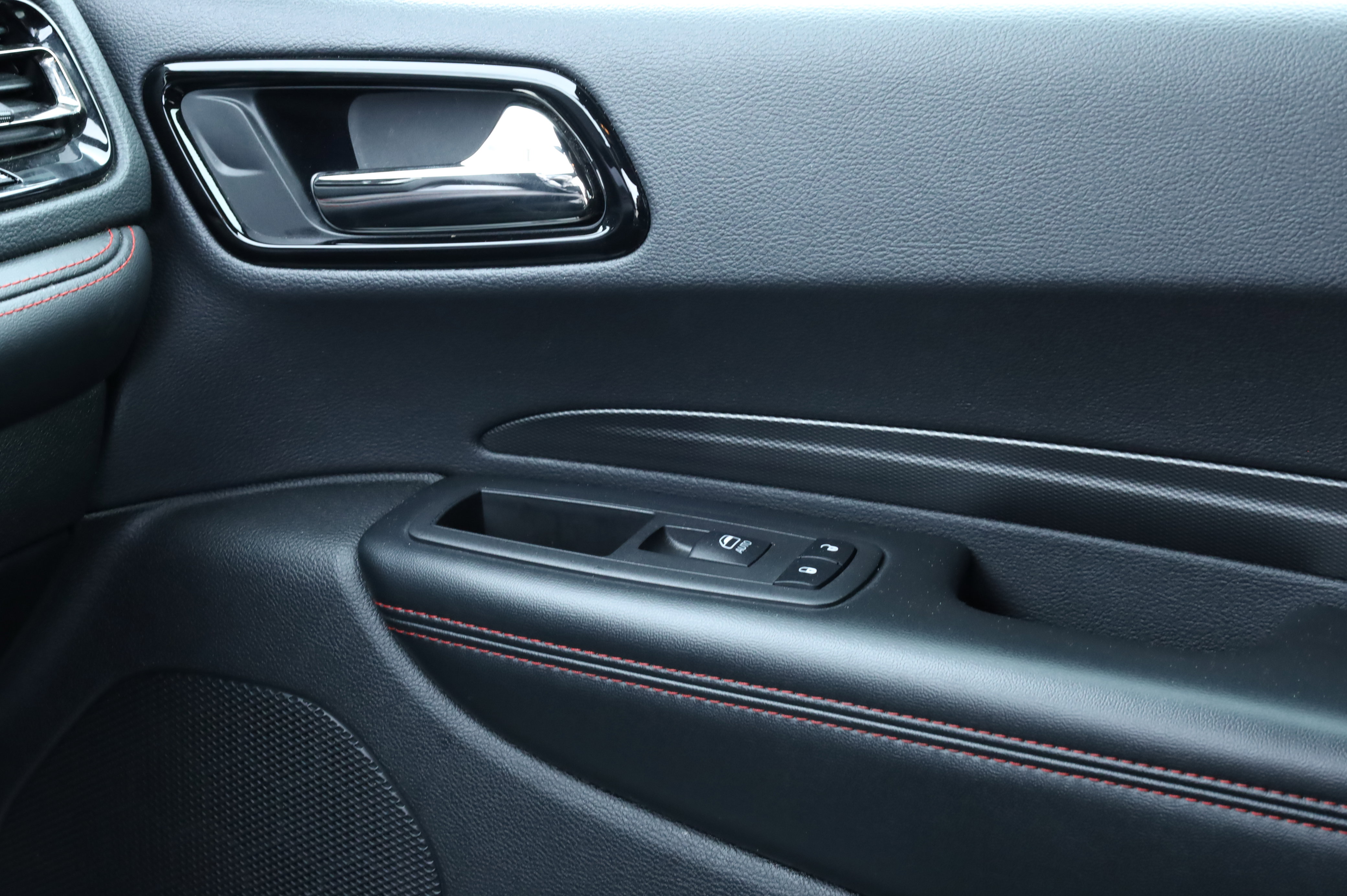 Used 2023 Dodge Durango GT image 15