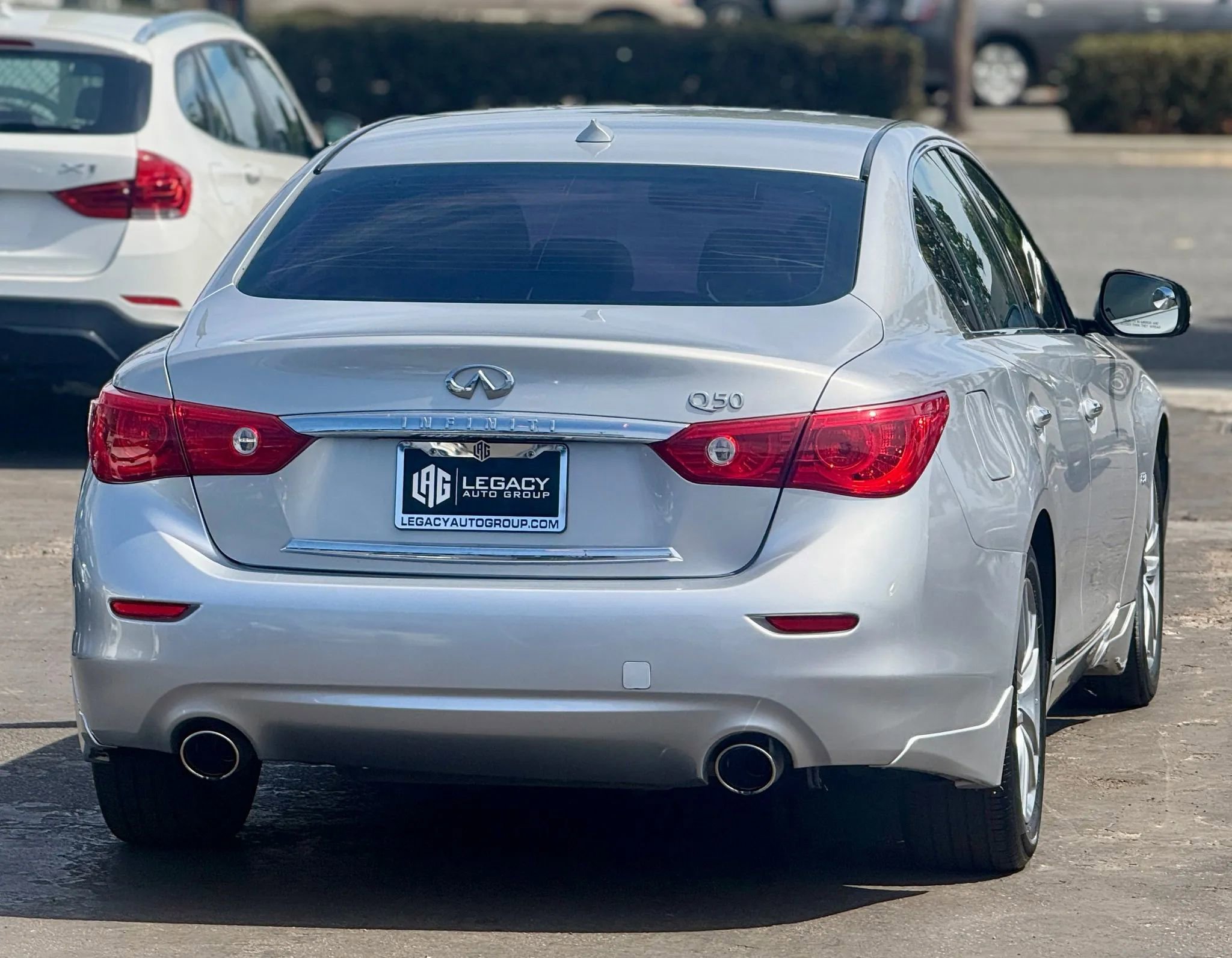 Used 2014 INFINITI Q50 Premium w/ Navigation Package image 3