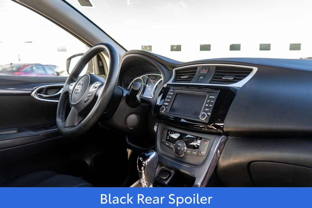 Used 2018 Nissan Sentra SR w/ Technology Package image 11