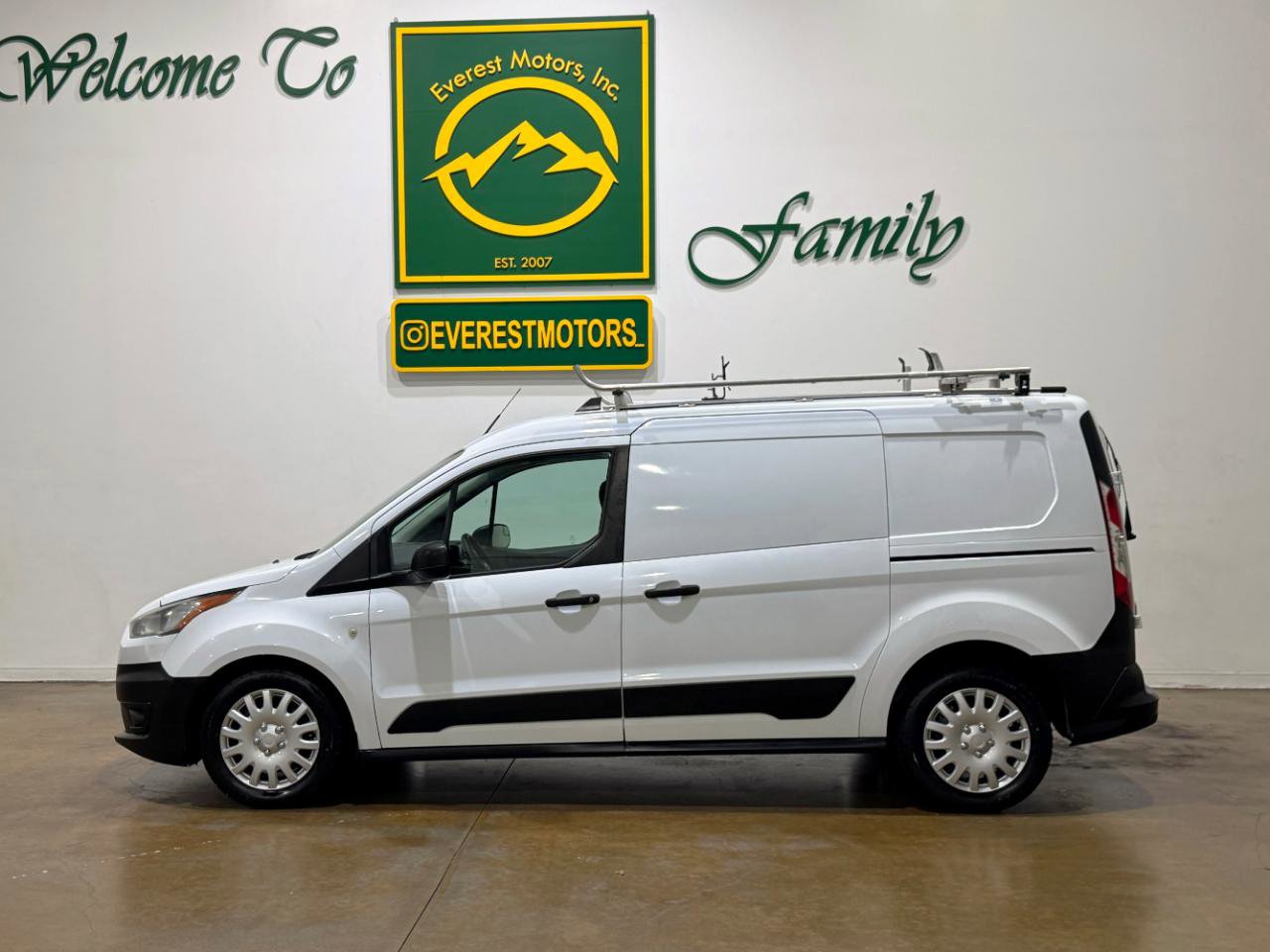 Used 2019 Ford Transit Connect XL image 5