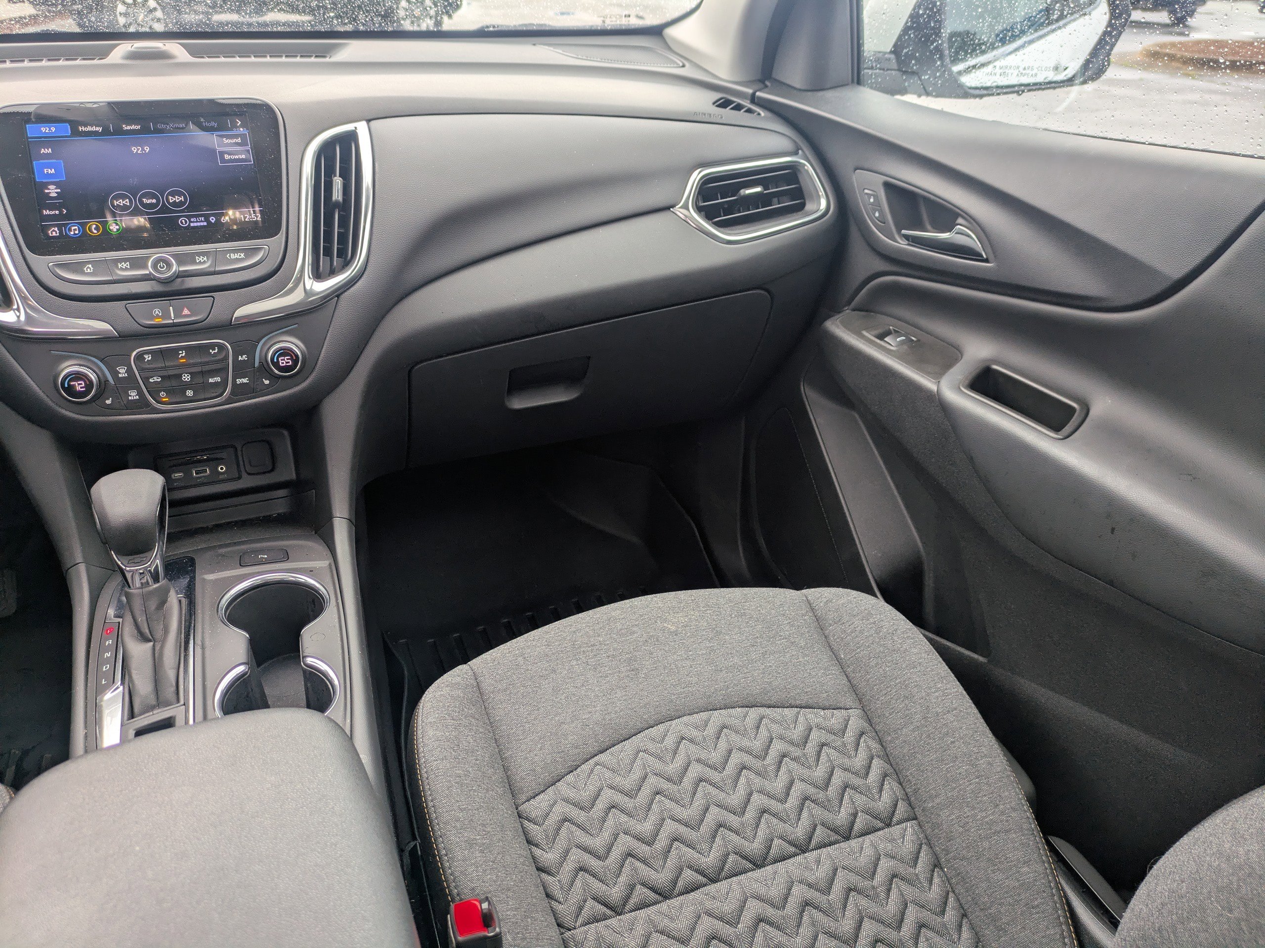 Used 2024 Chevrolet Equinox LT image 18