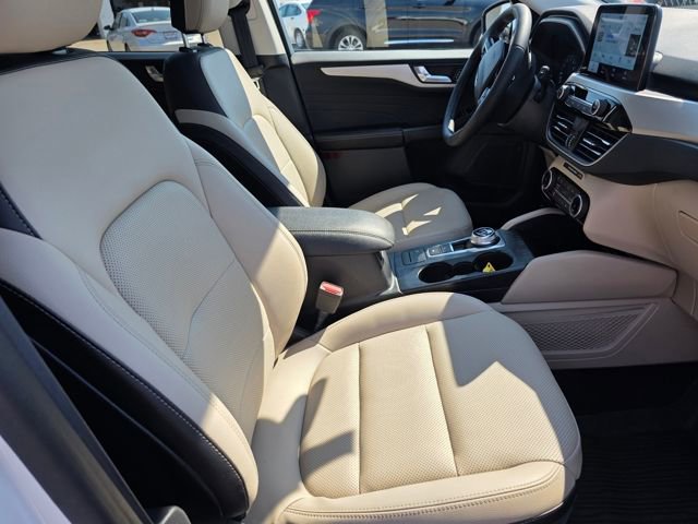 Certified 2022 Ford Escape SEL image 14