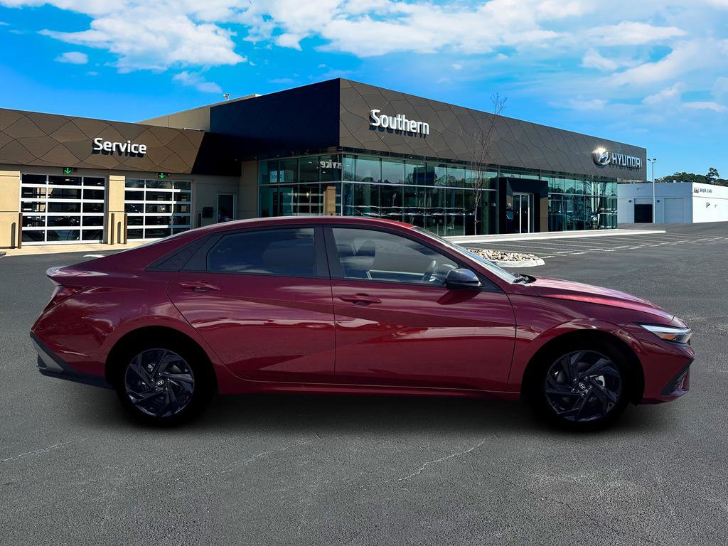 New 2026 Hyundai Elantra Sport image 10