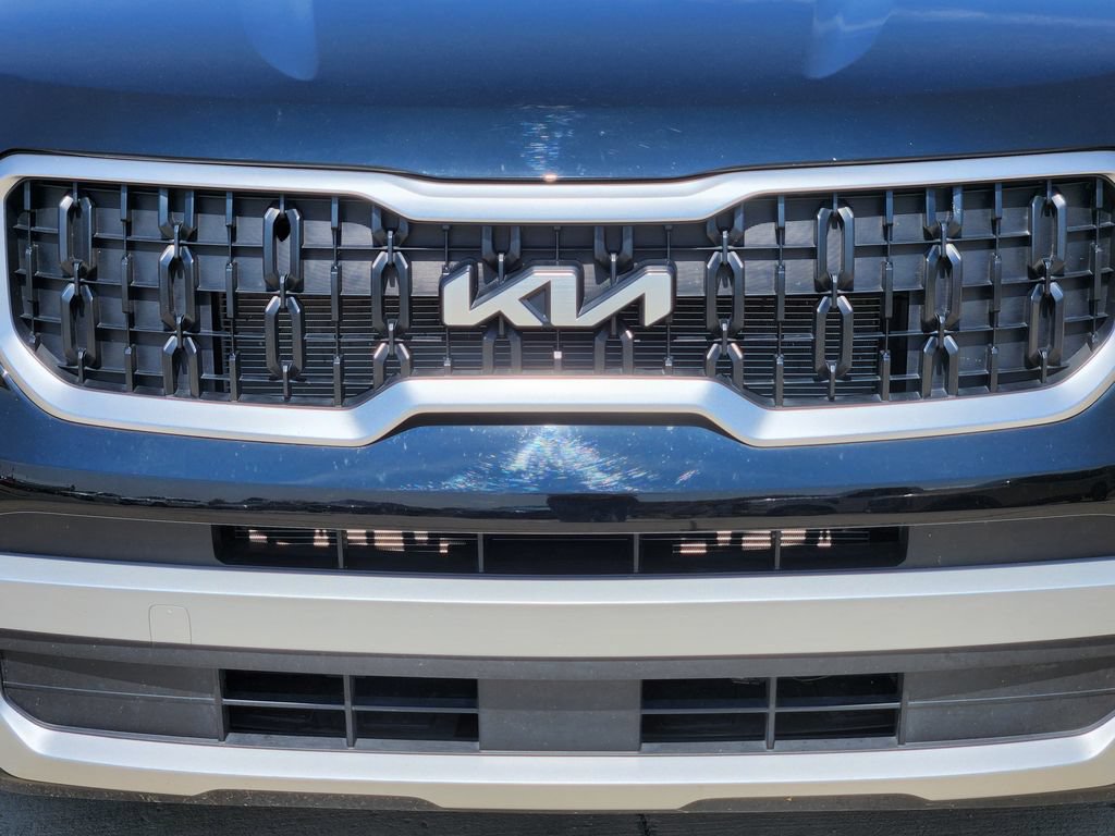 Certified 2025 Kia Telluride EX AWD/4WD image 11
