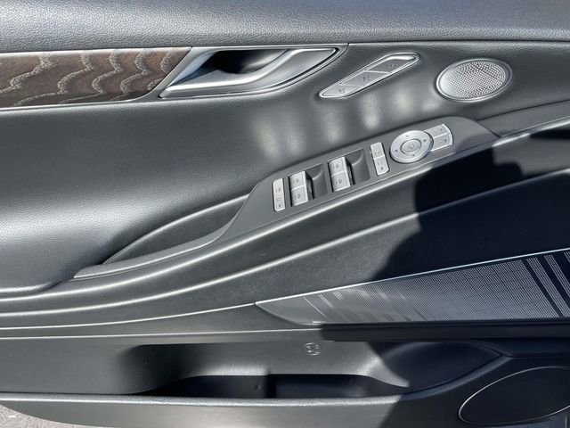 Used 2022 Genesis G80 2.5T w/ Advanced Package RWD image 18