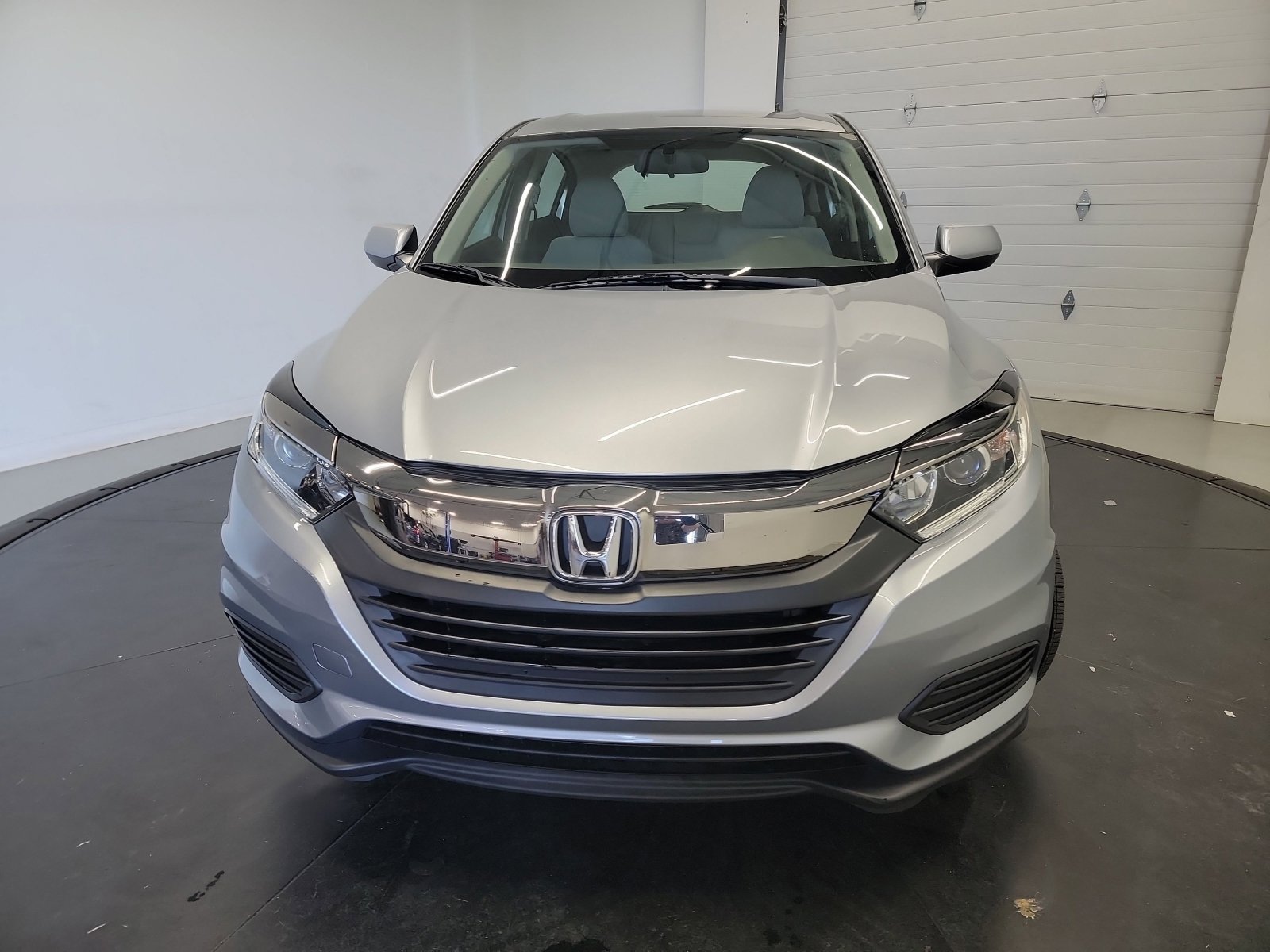Used 2019 Honda HR-V LX image 2