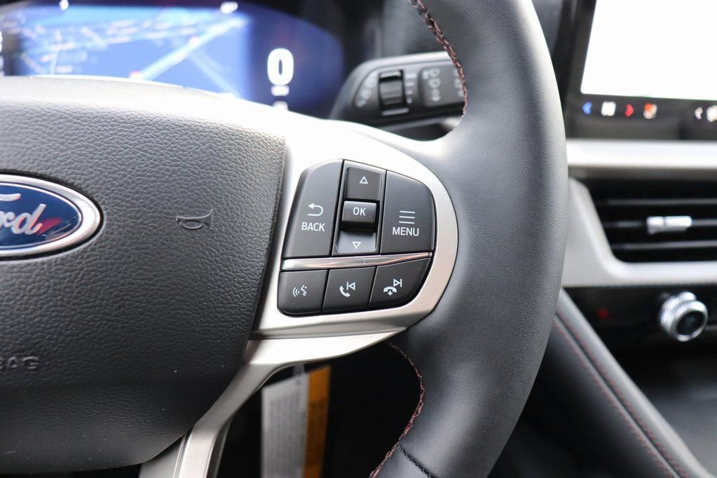 New 2026 Ford Explorer Active w/ Active Comfort Package image 36