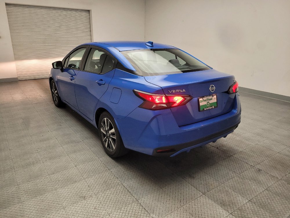 Used 2021 Nissan Versa SV FWD image 5