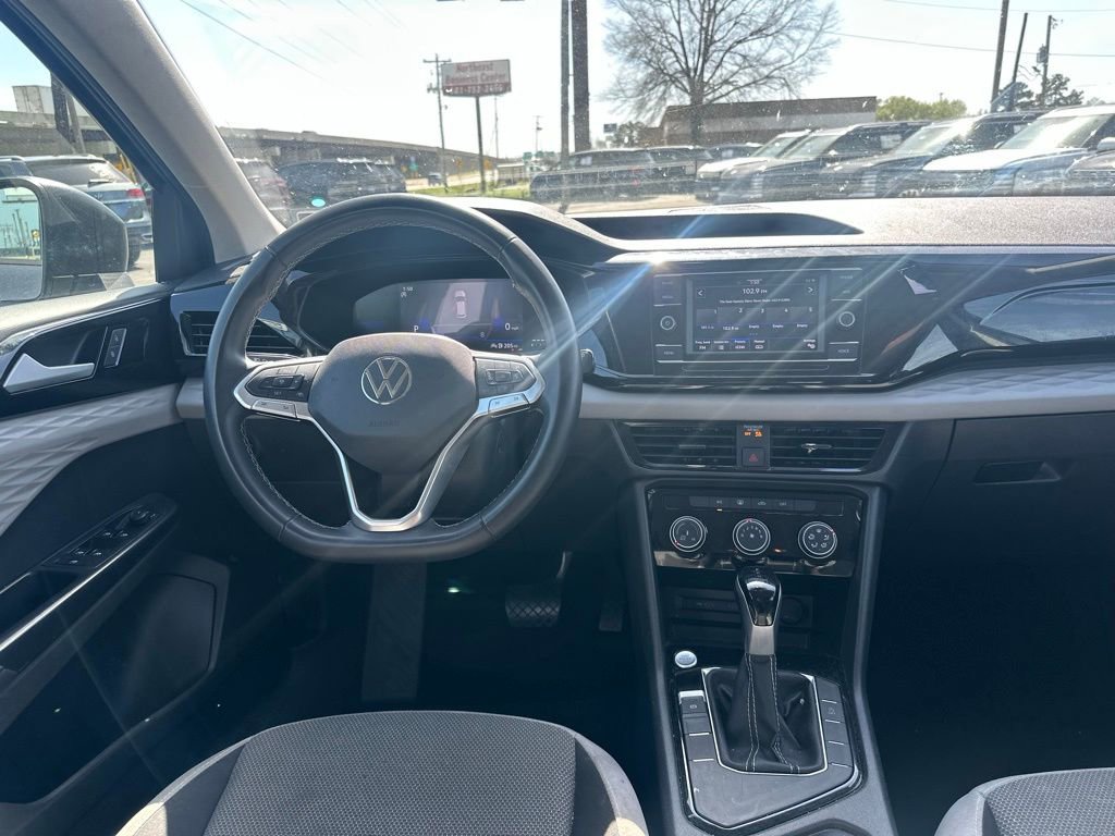 Used 2024 Volkswagen Taos S image 17