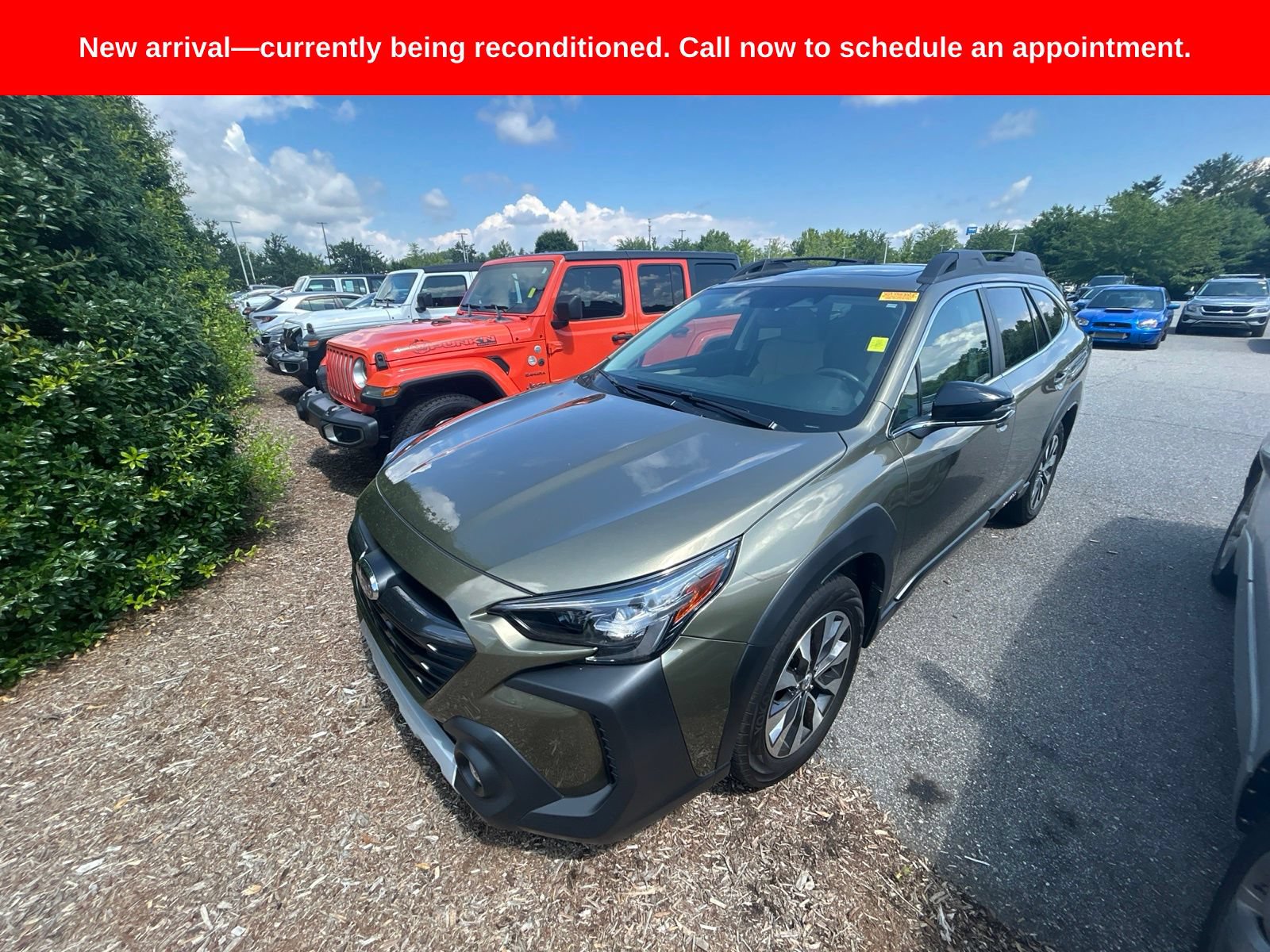 Used 2025 Subaru Outback Limited XT AWD/4WD image 4