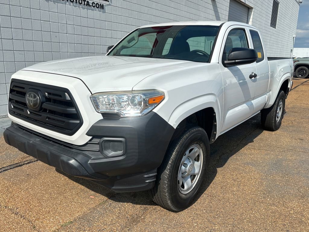 Used 2018 Toyota Tacoma SR