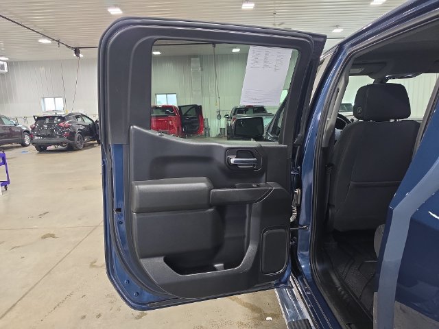 Used 2019 Chevrolet Silverado 1500 LT w/ All-Star Edition AWD/4WD image 24