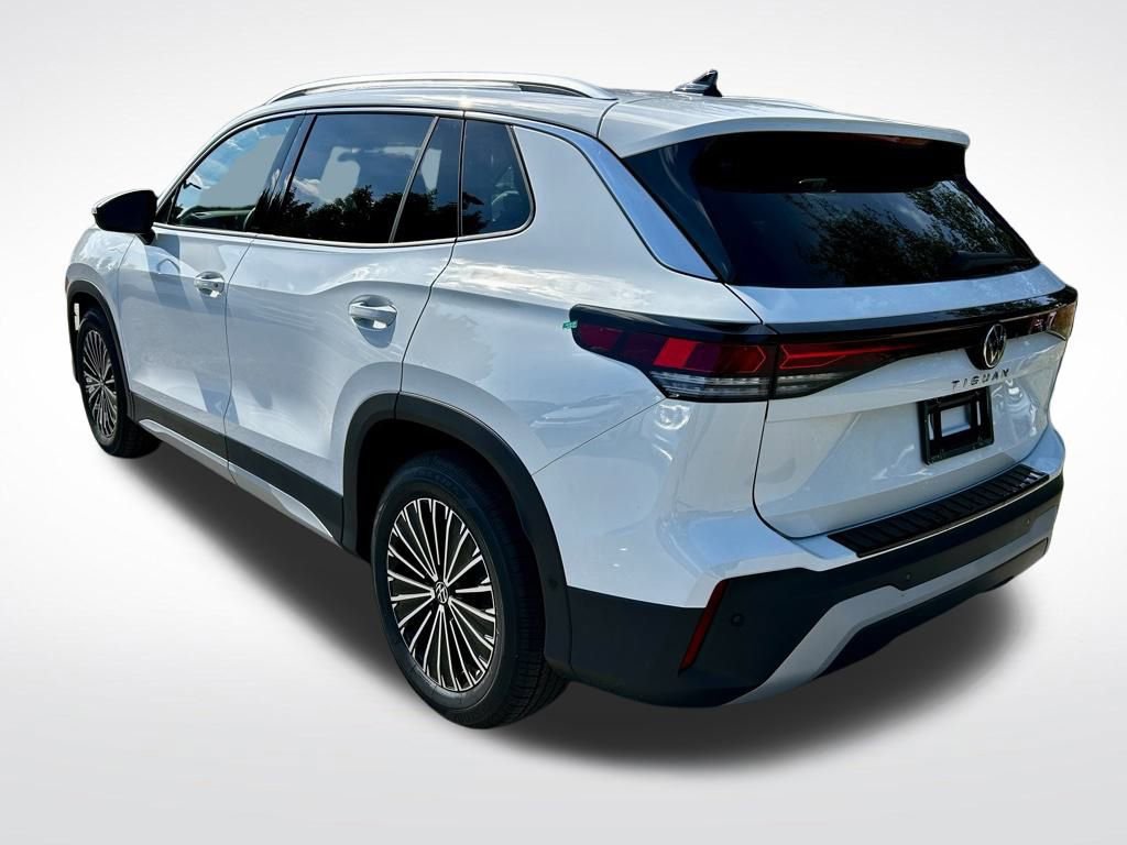 New 2026 Volkswagen Tiguan S image 7