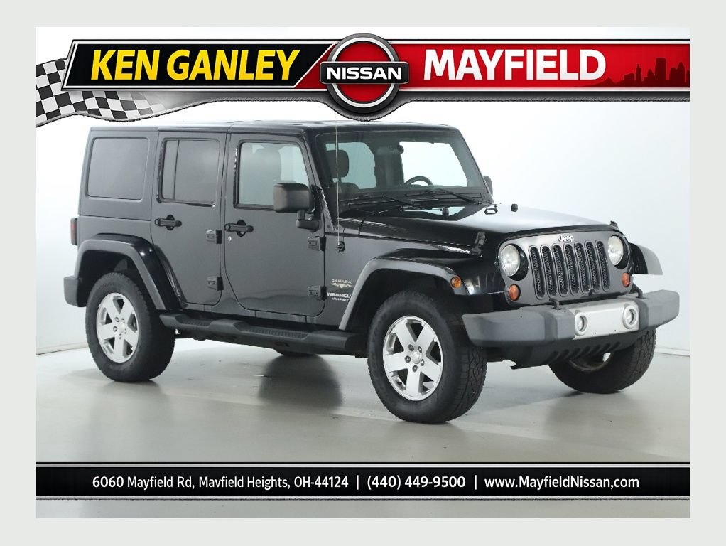 Used 2012 Jeep Wrangler Unlimited Sahara w/ Dual Top Group