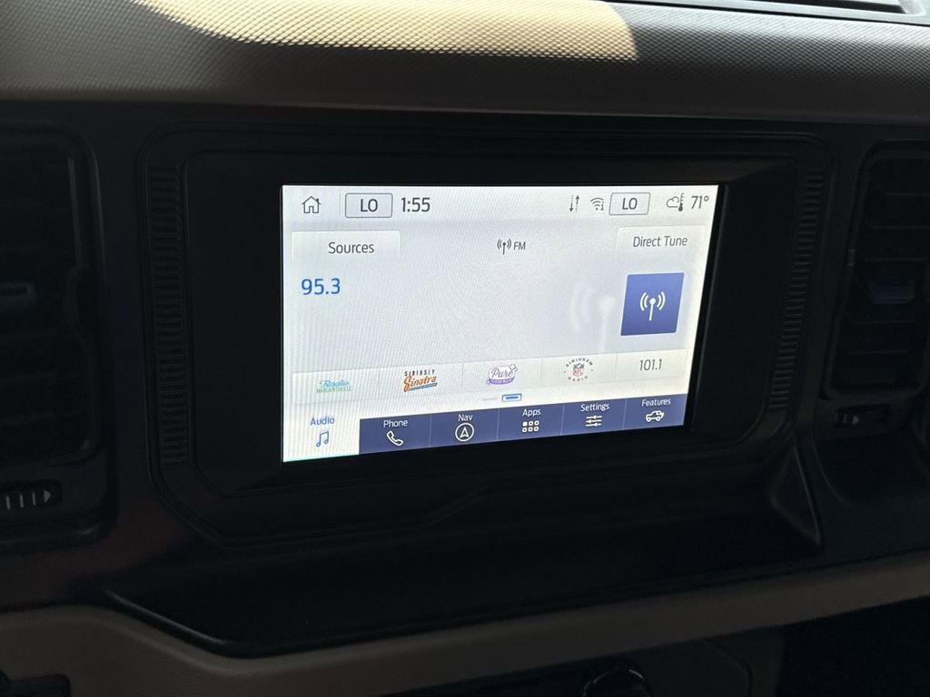 Used 2022 Ford Bronco Wildtrak image 18