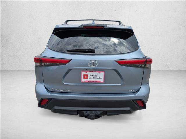 Used 2022 Toyota Highlander XLE FWD image 7