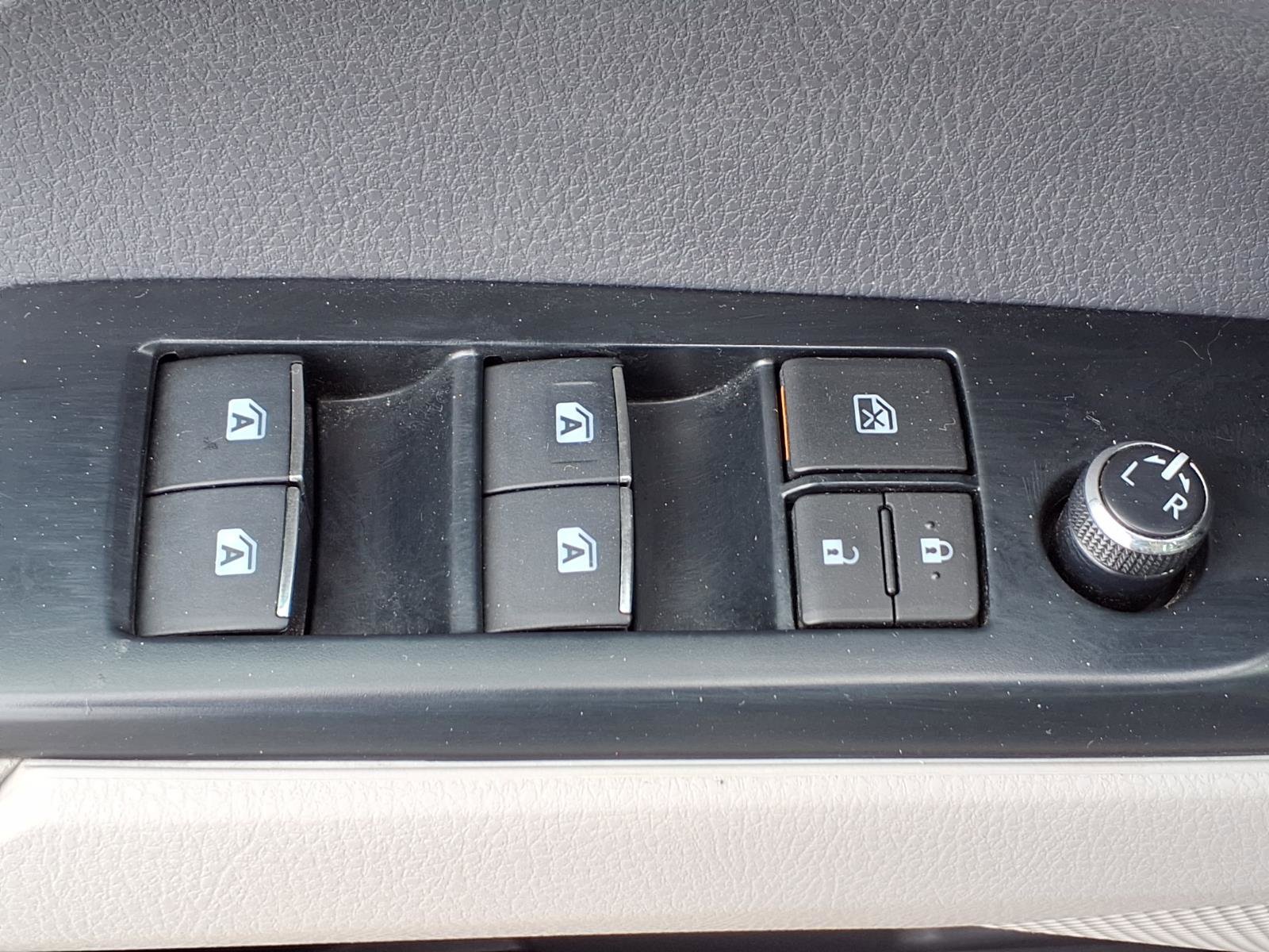 Used 2018 Toyota Camry XLE w/ Audio Package image 18