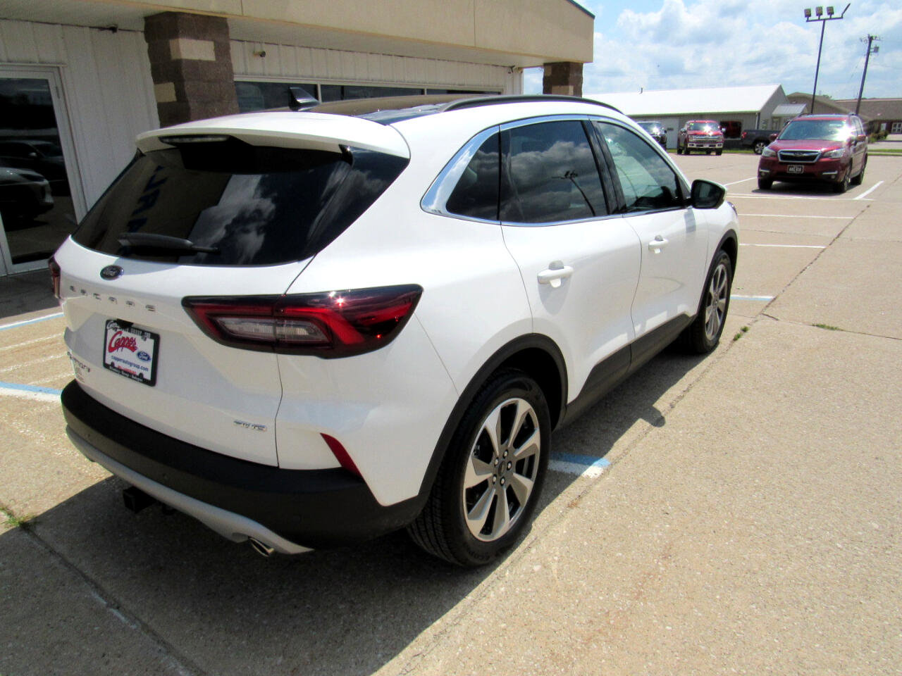 New 2025 Ford Escape Platinum w/ Premium Technology Package image 5