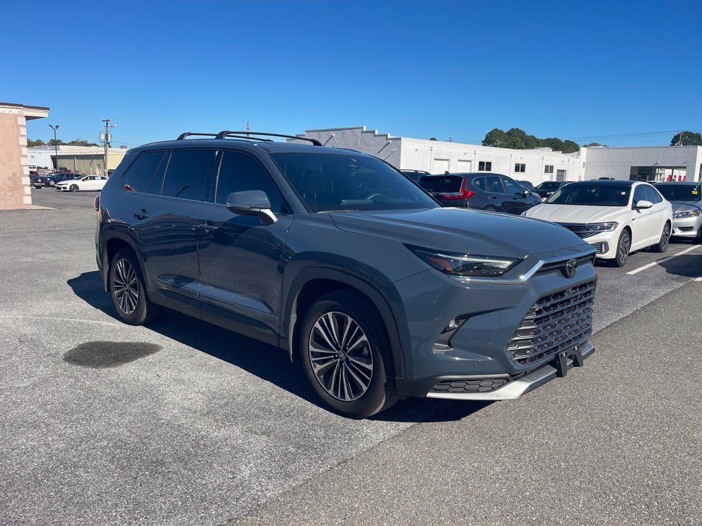 Used 2025 Toyota Grand Highlander AWD Hybrid image 7