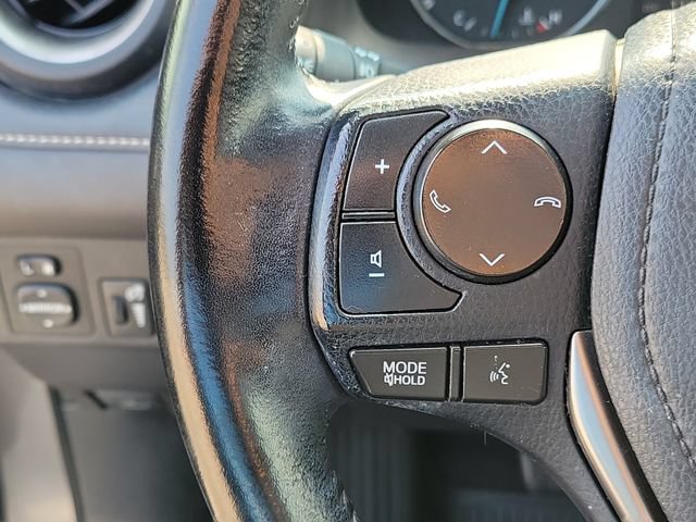 Used 2017 Toyota RAV4 Limited AWD/4WD image 10