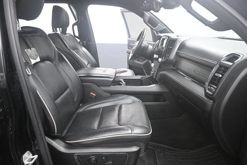 Used 2022 RAM 1500 Limited AWD/4WD image 16