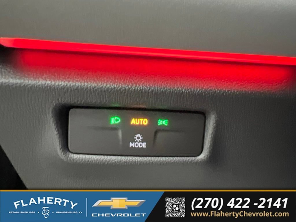 Used 2025 Volkswagen Tiguan SE R-Line AWD/4WD image 25