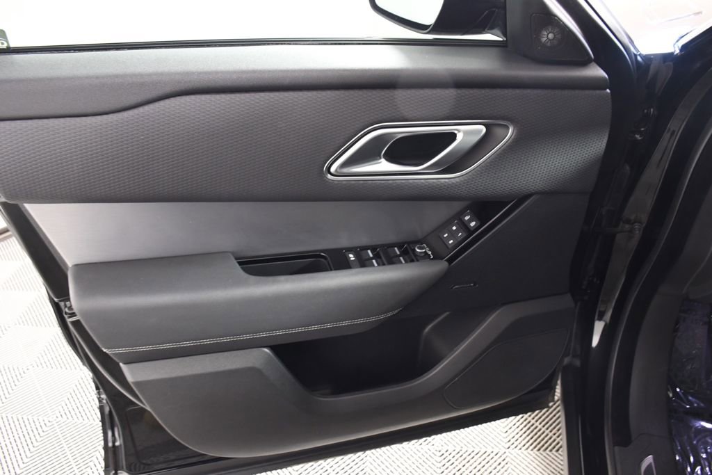 Used 2023 Land Rover Range Rover Velar R-Dynamic S AWD/4WD image 14