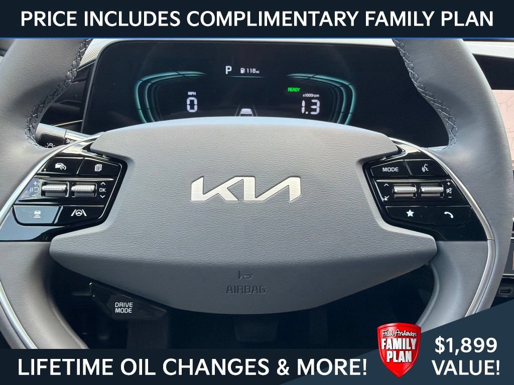 New 2026 Kia Niro EX FWD image 19