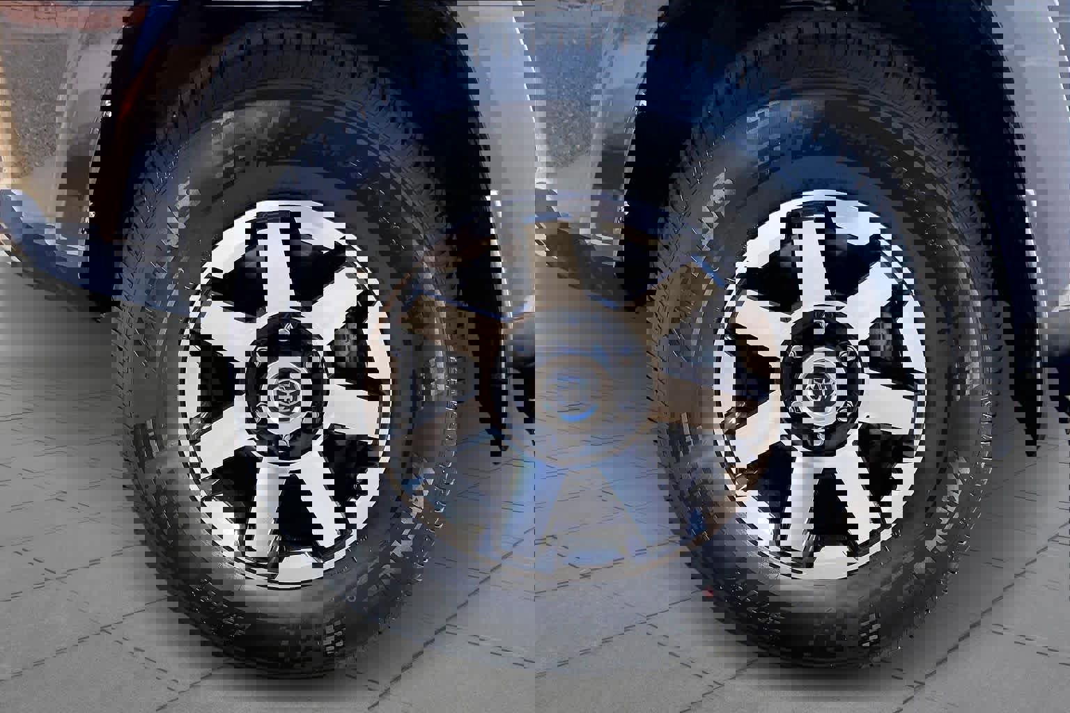 Certified 2024 Toyota 4Runner TRD Off-Road image 10