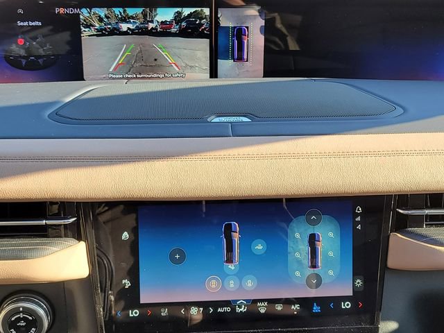 New 2025 Lincoln Navigator Black Label image 25