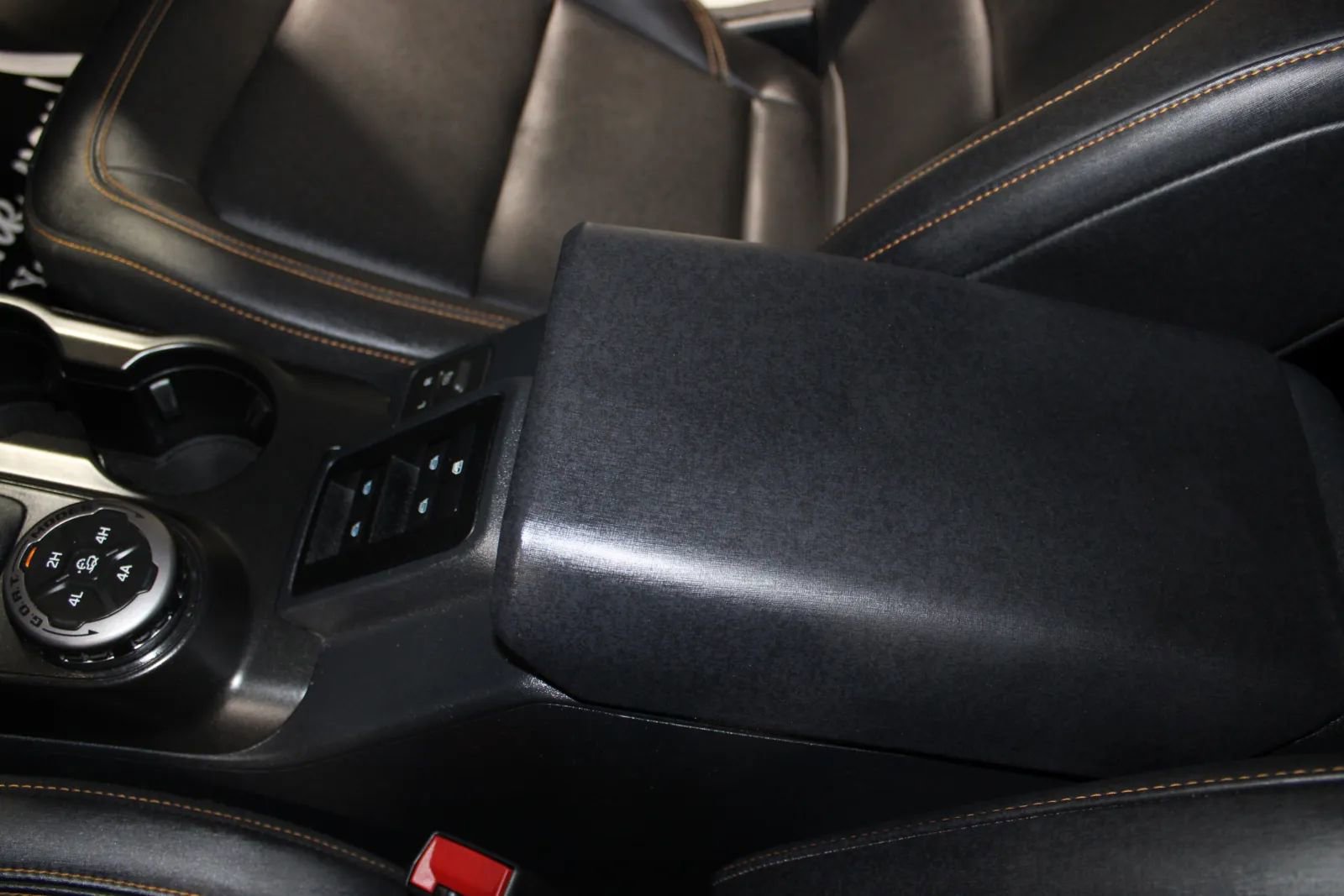 Used 2023 Ford Bronco Badlands AWD/4WD image 34