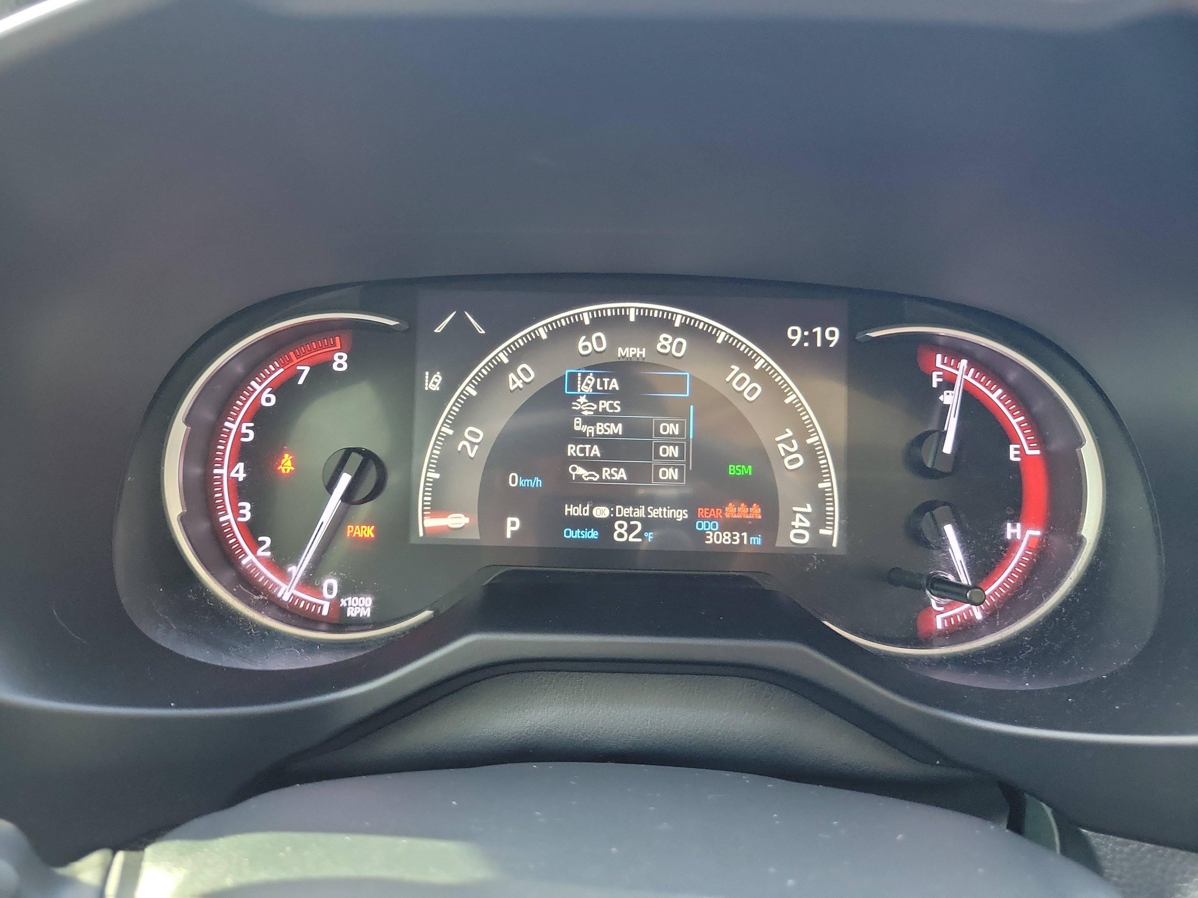 Used 2023 Toyota RAV4 XLE Premium FWD image 31