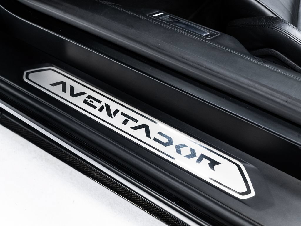 Used 2014 Lamborghini Aventador LP 700-4 AWD/4WD image 23