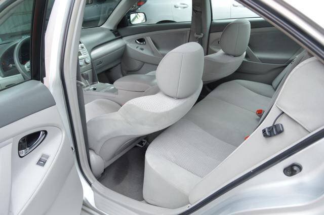 Used 2011 Toyota Camry LE w/ LE Extra-Value Pkg FWD image 39