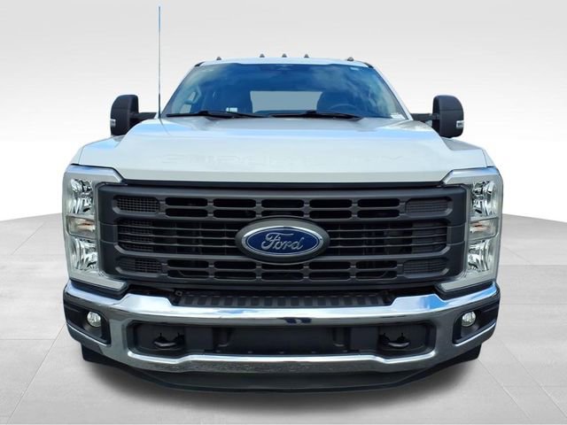 Certified 2023 Ford F250 XL w/ XL Chrome Package image 10