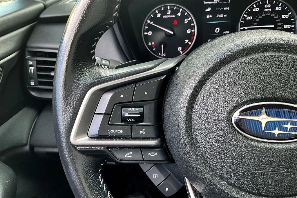 Used 2022 Subaru Legacy Premium image 11
