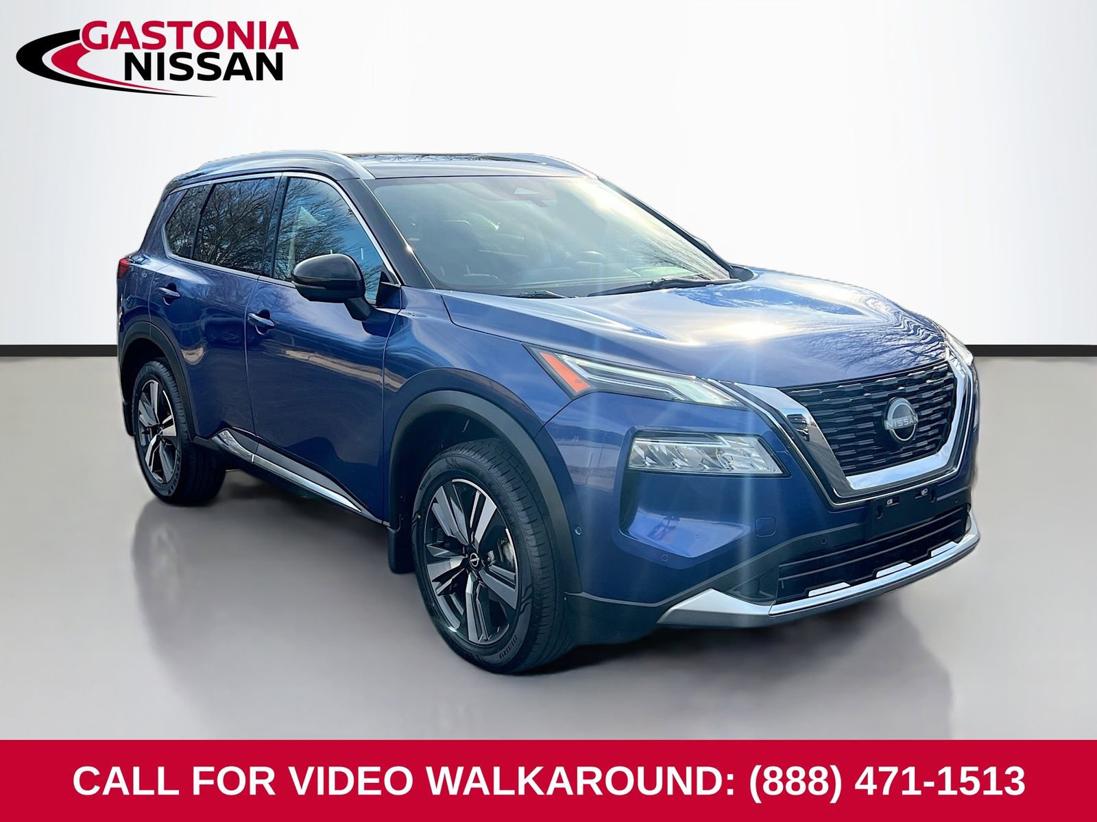 Used 2023 Nissan Rogue Platinum image 1