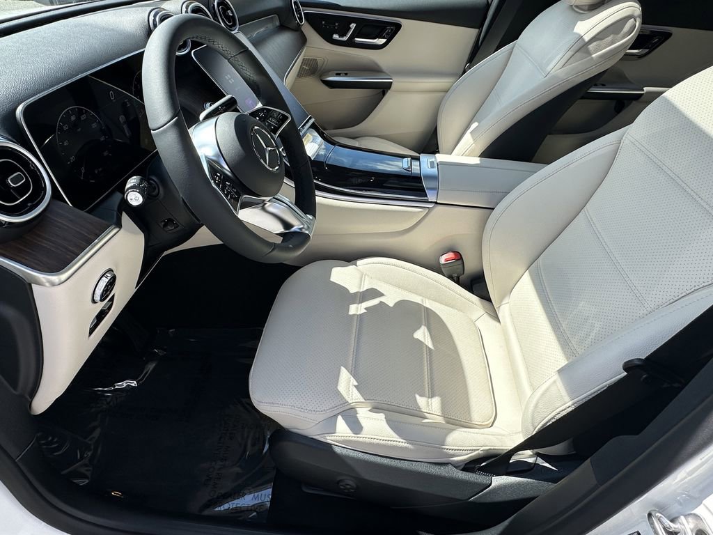 New 2026 Mercedes-Benz GLC 300 image 10