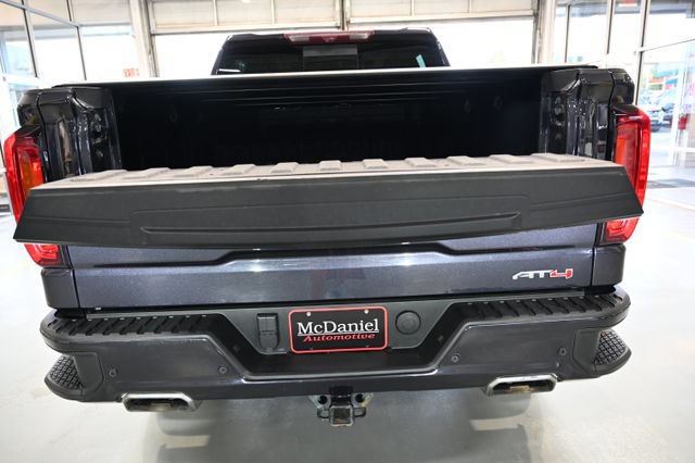 Used 2022 GMC Sierra 1500 AT4 AWD/4WD image 7